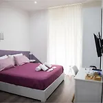 Botanik Oda ve Kahvaltı 4*