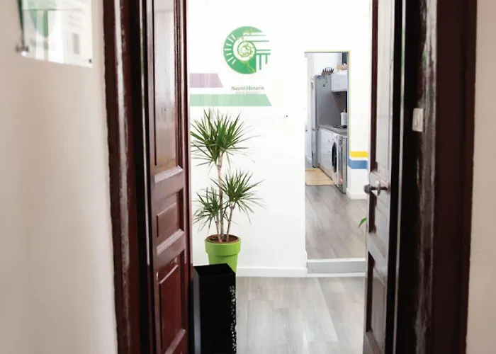 Botanik Bed & Breakfast 4*